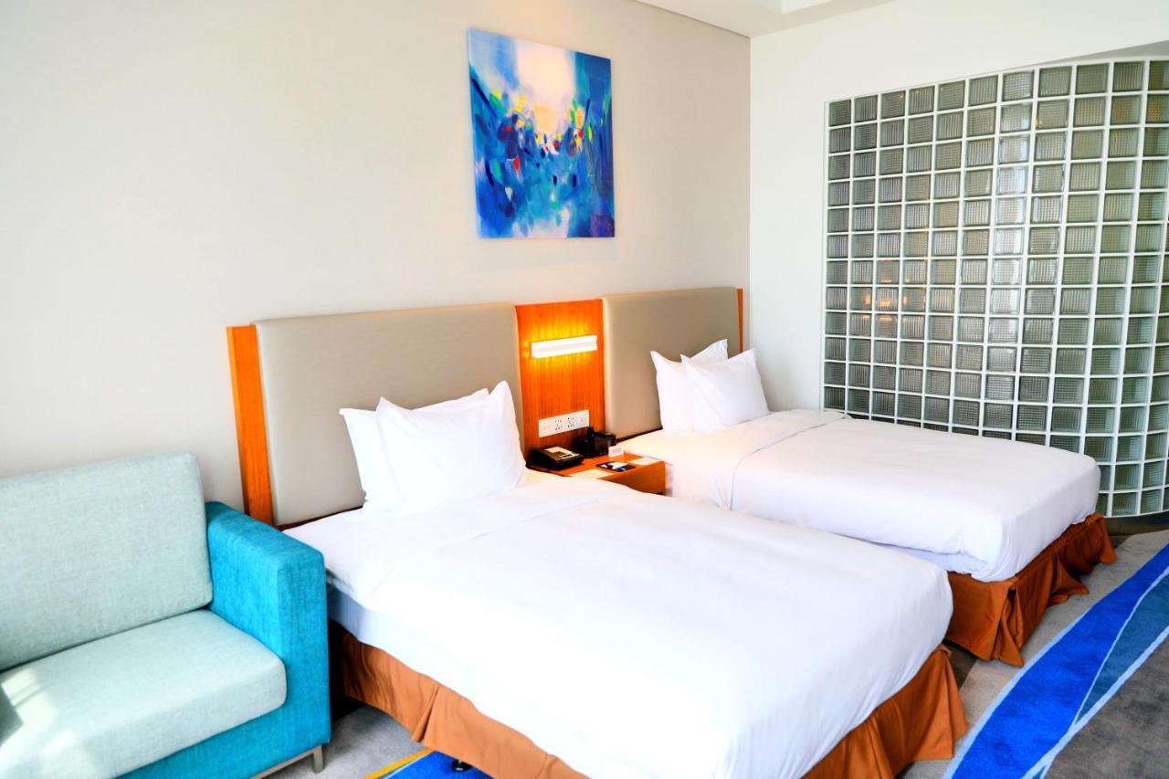 Holiday Inn Express Luoyang Xiyuan Dış mekan fotoğraf