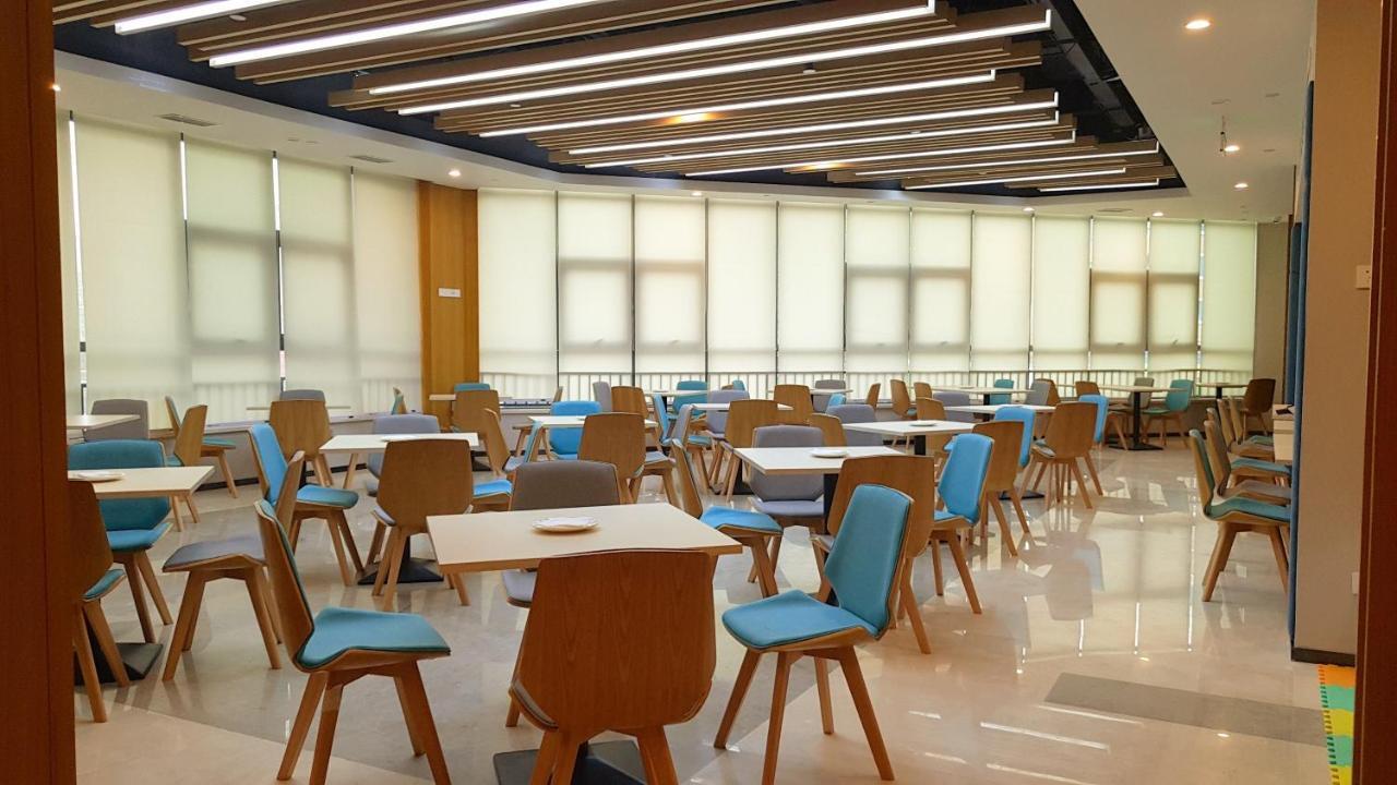 Holiday Inn Express Luoyang Xiyuan Dış mekan fotoğraf