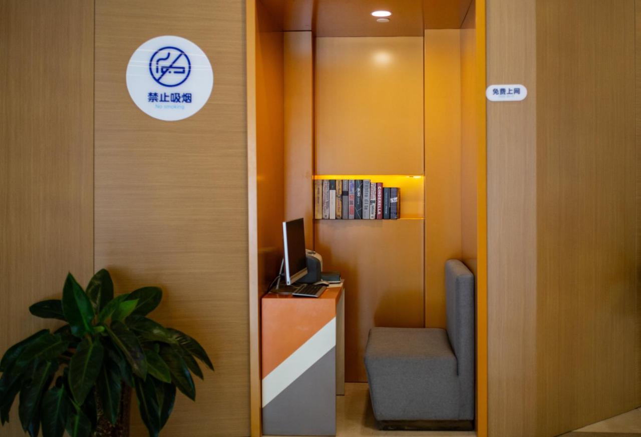 Holiday Inn Express Luoyang Xiyuan Dış mekan fotoğraf